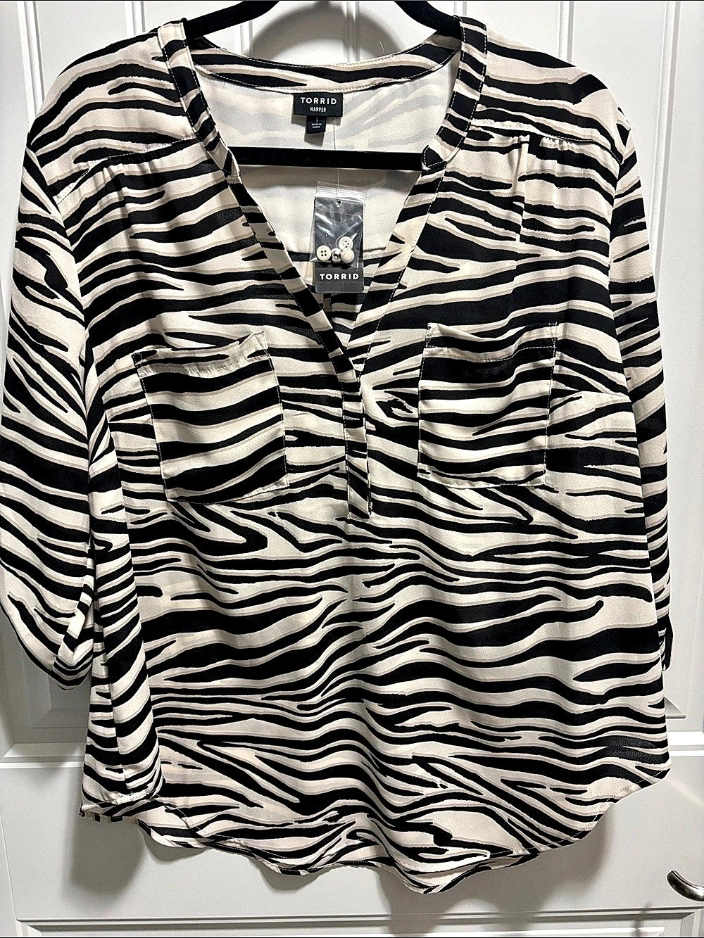 NWT Torrid Harper 1X Zebra Print Georgette 3/4 Sleeve Blouse